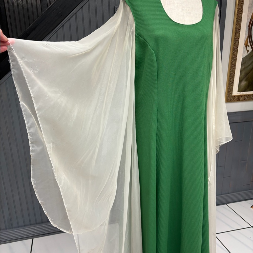 Vintage 70s Green Maxi Dress with sheer angel wing Sleeves - Picture 11 of 13